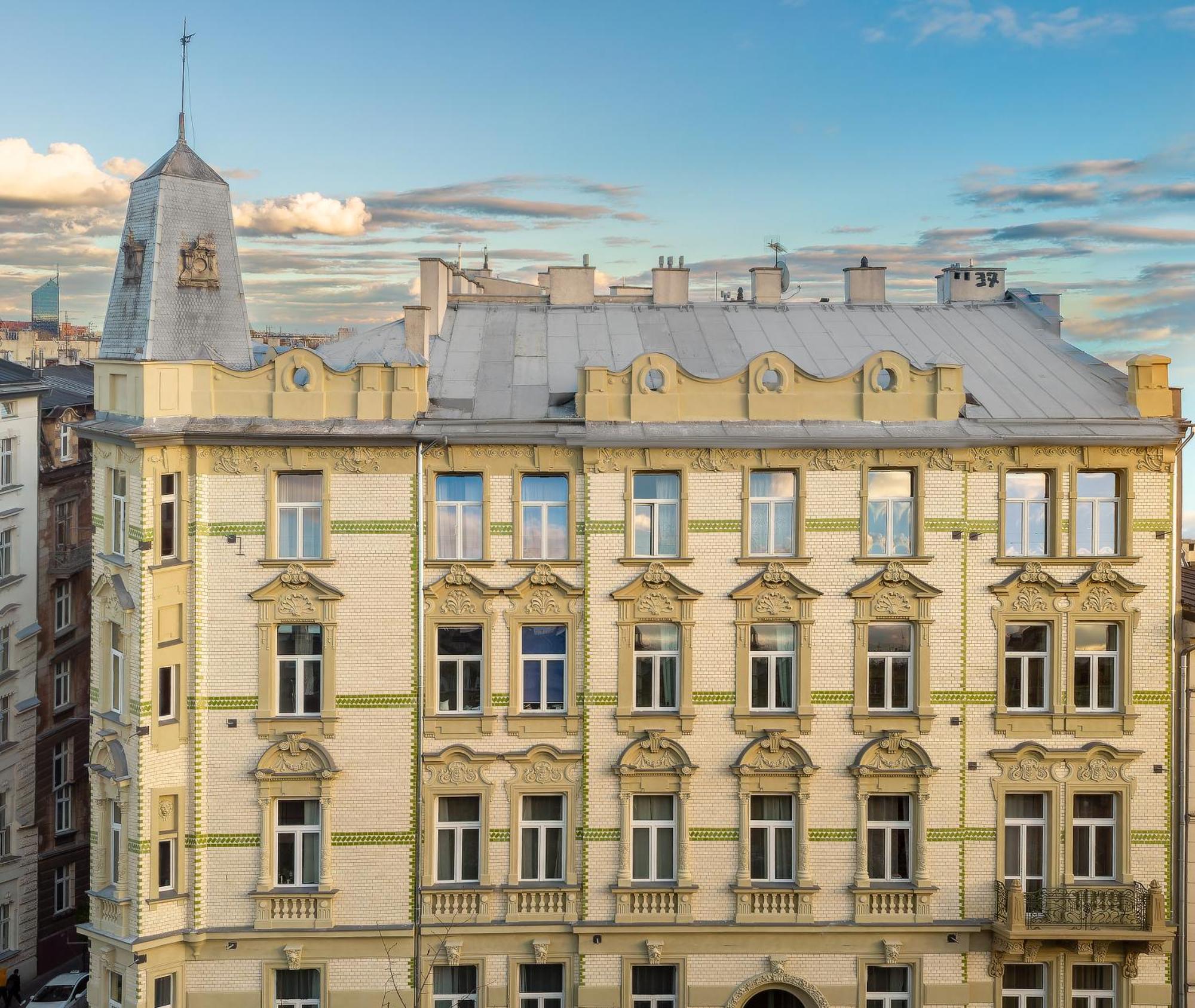 Aparthotel Happy Tower à Cracovie Extérieur photo