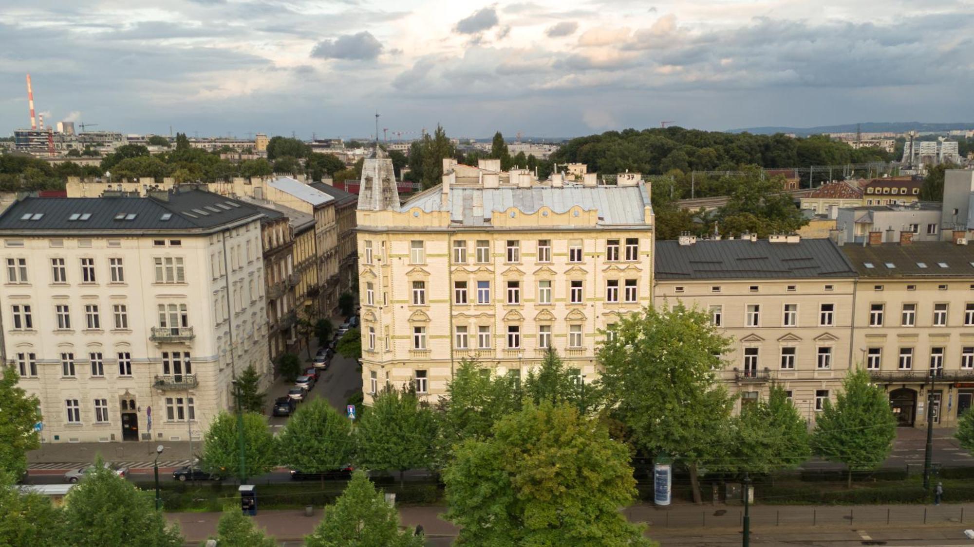 Aparthotel Happy Tower à Cracovie Extérieur photo